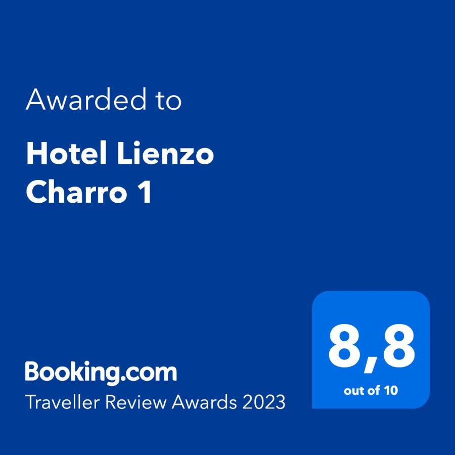 הואסקה דה אוקמפו Hotel Lienzo Charro 1 מראה חיצוני תמונה